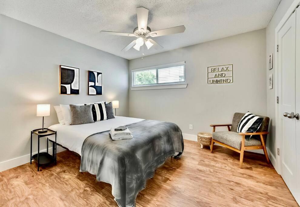 Bright And Cheerful Flat, Near Fair Park Apartamento Dallas Exterior foto